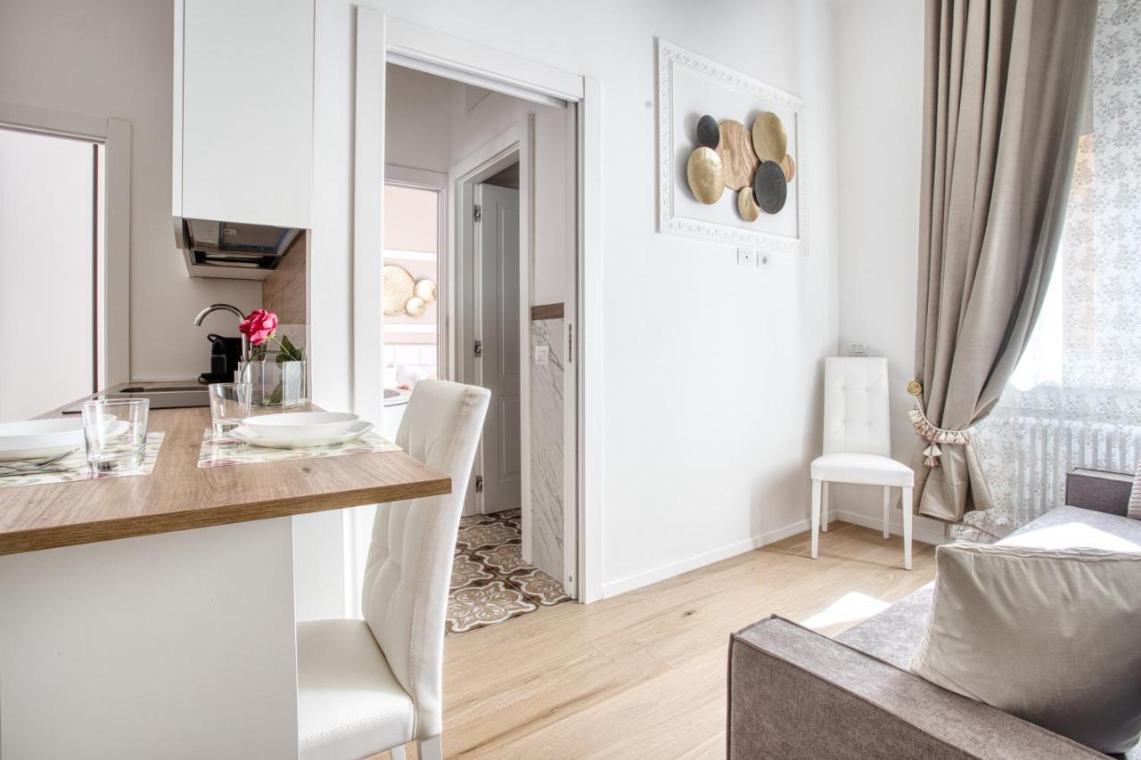 Joivy Old Milan Navigli Family Apartments ภายนอก รูปภาพ