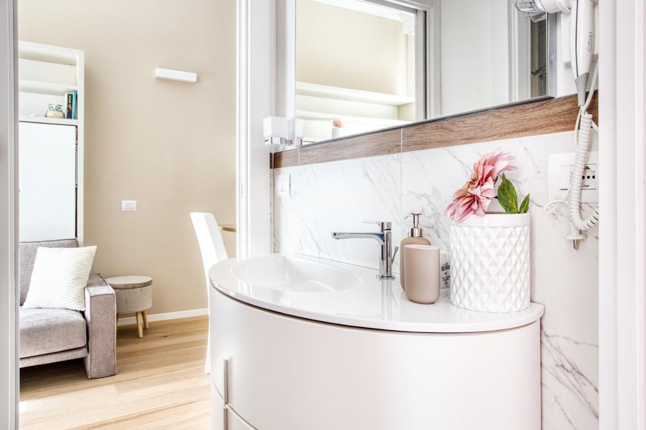 Joivy Old Milan Navigli Family Apartments ภายนอก รูปภาพ